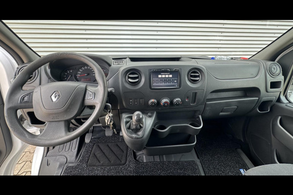 Renault Master T33 2.3 dCi L2H2 Trekhaak Navi TOP STAAT!