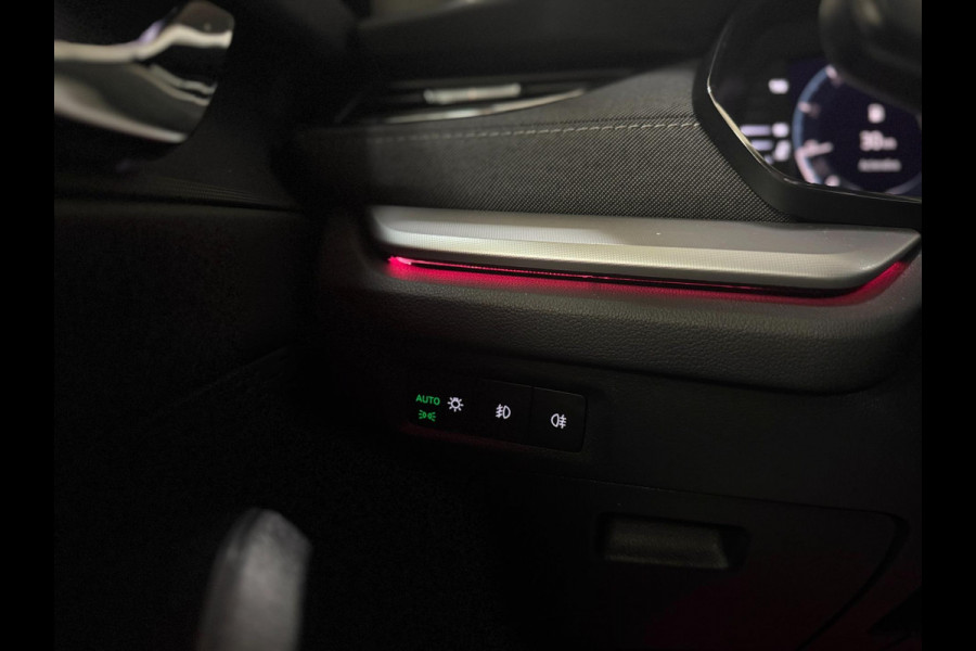 Škoda Octavia Combi 1.0 TSI Business Edition Plus |Trekhaak | Virtual Cockpit | LED Sfeerverlichting | Dodehoek | Keyless | DAB+