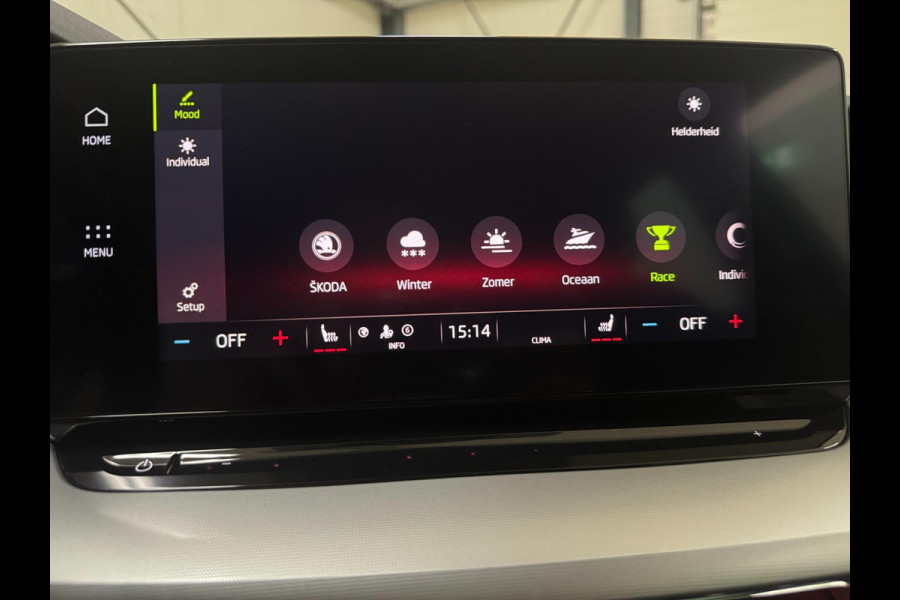 Škoda Octavia Combi 1.0 TSI Business Edition Plus |Trekhaak | Virtual Cockpit | LED Sfeerverlichting | Dodehoek | Keyless | DAB+