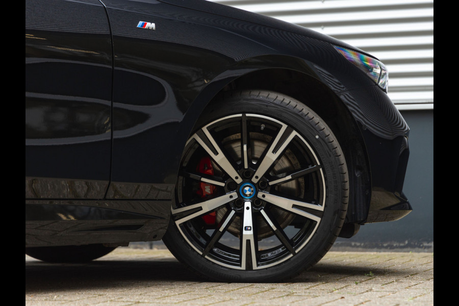 BMW 5 Serie Touring 530e M-Sport Pro - Stoelventilatie - Trekhaak - Driving Ass Prof - Harman Kardon