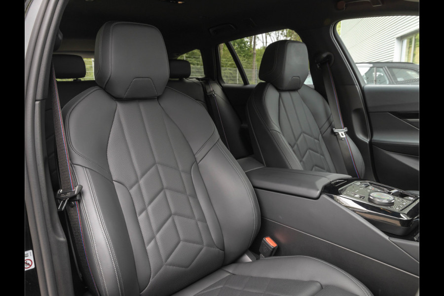 BMW 5 Serie Touring 530e M-Sport Pro - Stoelventilatie - Trekhaak - Driving Ass Prof - Harman Kardon