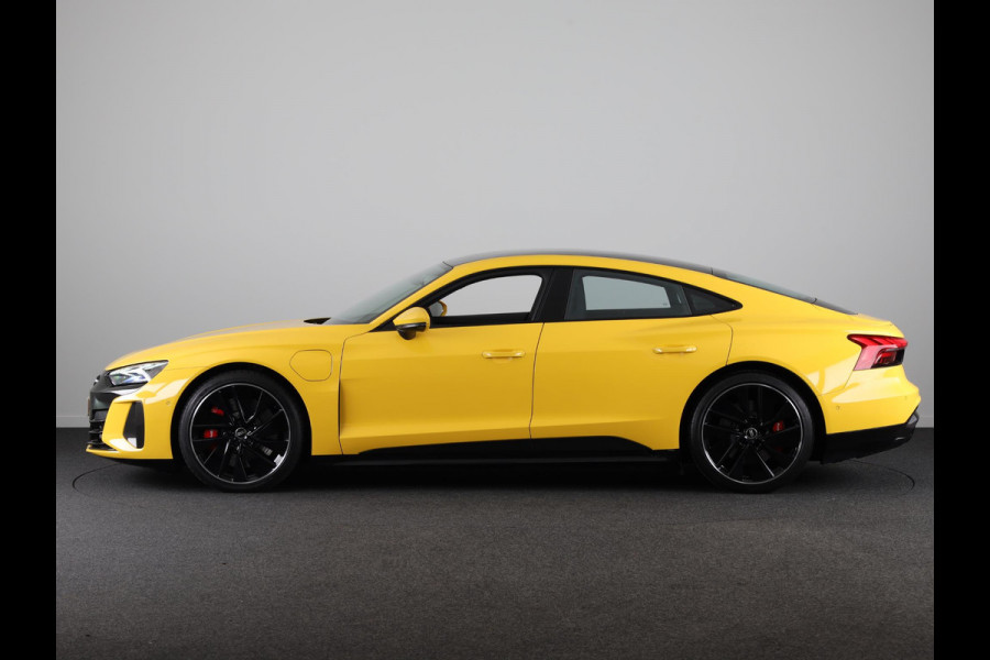 Audi e-tron GT RS 93 kWh 600pk | Matrix Laser Led | Optiekpakket Carbon | Stoelventilage/massage | Vierwielbesturing