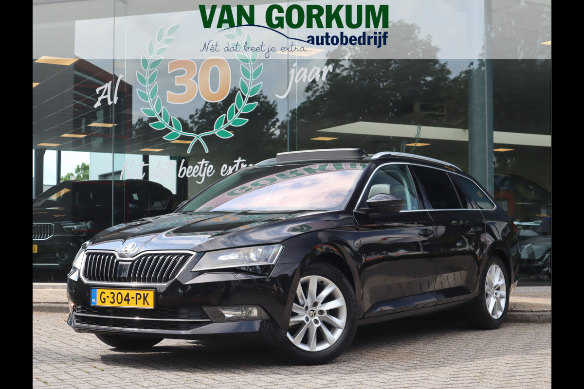 Škoda Superb Combi 1.5 TSI ACT Style Business / Panoramadak / 9.000 KM! Škoda Superb Combi 1.5 TSI ACT Style Business / Panoramadak / 9.000 KM!