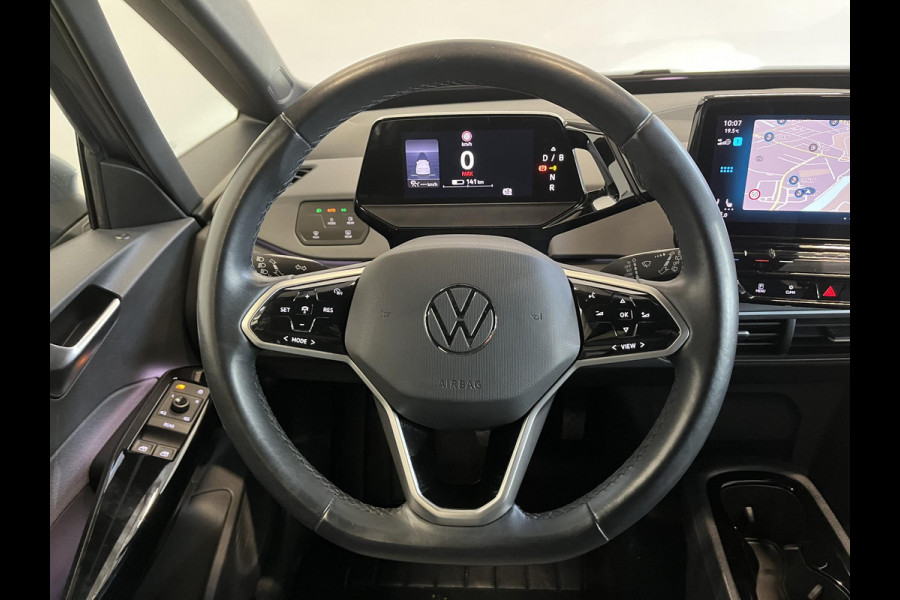 Volkswagen ID.3 Life 58 kWh Climate control Navigatie Cruise control adaptive Parkeersensoren voor + achter LED Voorstoelen verwarmd Apple Carplay/ Android Auto