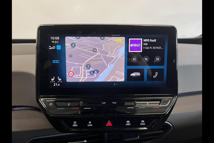 Volkswagen ID.3 Life 58 kWh Climate control Navigatie Cruise control adaptive Parkeersensoren voor + achter LED Voorstoelen verwarmd Apple Carplay/ Android Auto