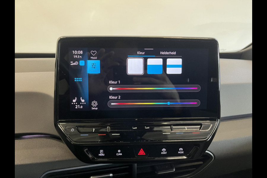 Volkswagen ID.3 Life 58 kWh Climate control Navigatie Cruise control adaptive Parkeersensoren voor + achter LED Voorstoelen verwarmd Apple Carplay/ Android Auto