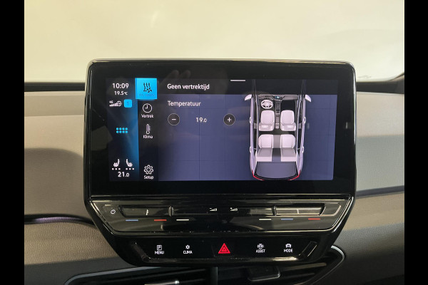 Volkswagen ID.3 Life 58 kWh Climate control Navigatie Cruise control adaptive Parkeersensoren voor + achter LED Voorstoelen verwarmd Apple Carplay/ Android Auto