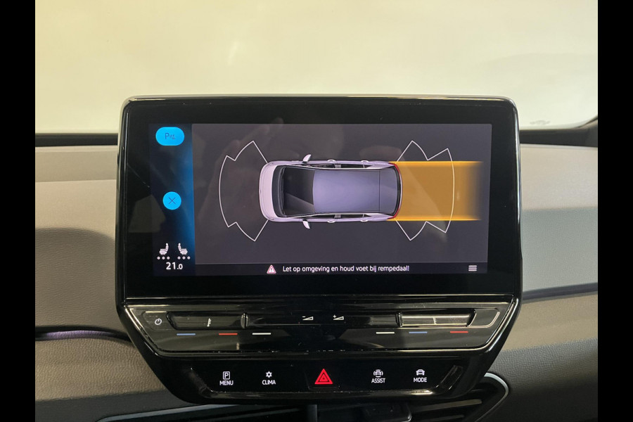 Volkswagen ID.3 Life 58 kWh Climate control Navigatie Cruise control adaptive Parkeersensoren voor + achter LED Voorstoelen verwarmd Apple Carplay/ Android Auto