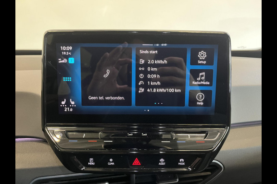 Volkswagen ID.3 Life 58 kWh Climate control Navigatie Cruise control adaptive Parkeersensoren voor + achter LED Voorstoelen verwarmd Apple Carplay/ Android Auto