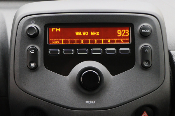 Toyota Aygo 1.0 VVT-i x-fun 5-Deurs, LED, Airco, Bluetooth, Elektr. Pakket