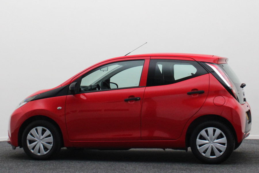 Toyota Aygo 1.0 VVT-i x-fun 5-Deurs, LED, Airco, Bluetooth, Elektr. Pakket