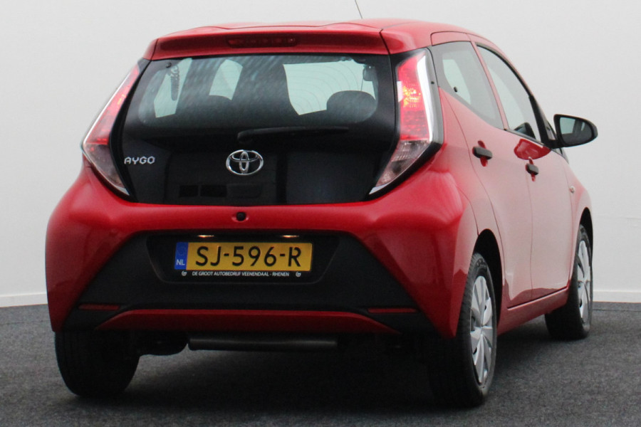 Toyota Aygo 1.0 VVT-i x-fun 5-Deurs, LED, Airco, Bluetooth, Elektr. Pakket