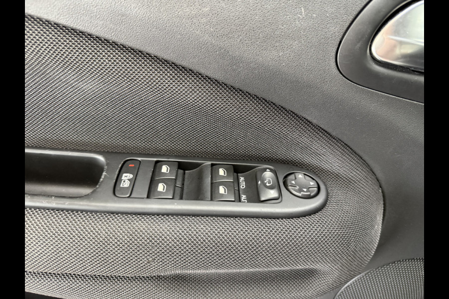Citroën C3 Picasso 1.2 PureTech Exclusive | Navi | Cruise