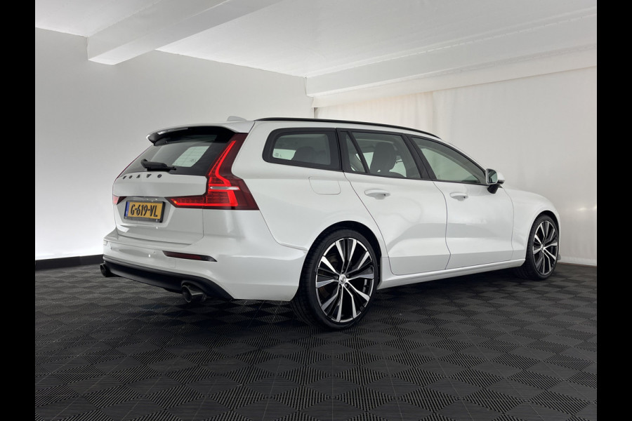 Volvo V60 2.0 D4 Momentum Maxton-Design *FULL-LED | LEATHER-MICROFIBRE | DIGI-COCKPIT | NAVI-FULLMAP | HEATED-COMFORTSEATS | ECC | PDC | CRUISE | LANE-ASSIST | CARPLAY | 20''ALU *