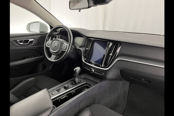 Volvo V60 2.0 D4 Momentum Maxton-Design *FULL-LED | LEATHER-MICROFIBRE | DIGI-COCKPIT | NAVI-FULLMAP | HEATED-COMFORTSEATS | ECC | PDC | CRUISE | LANE-ASSIST | CARPLAY | 20''ALU *