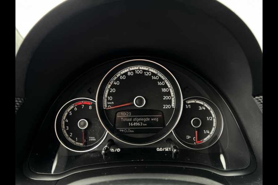 Volkswagen up! 1.0 BMT move up! NAP! 1e EIGENAAR! AIRCO! DAB!