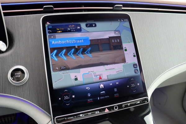 Mercedes-Benz EQE SUV 350+ AMG Line 96 kWh | Achterasbesturing | Distronic+ | Stoelventilatie | HUD | Nappa Leder | Memory | Digital Light | Panoramadak | Burmester | Surround Camera |