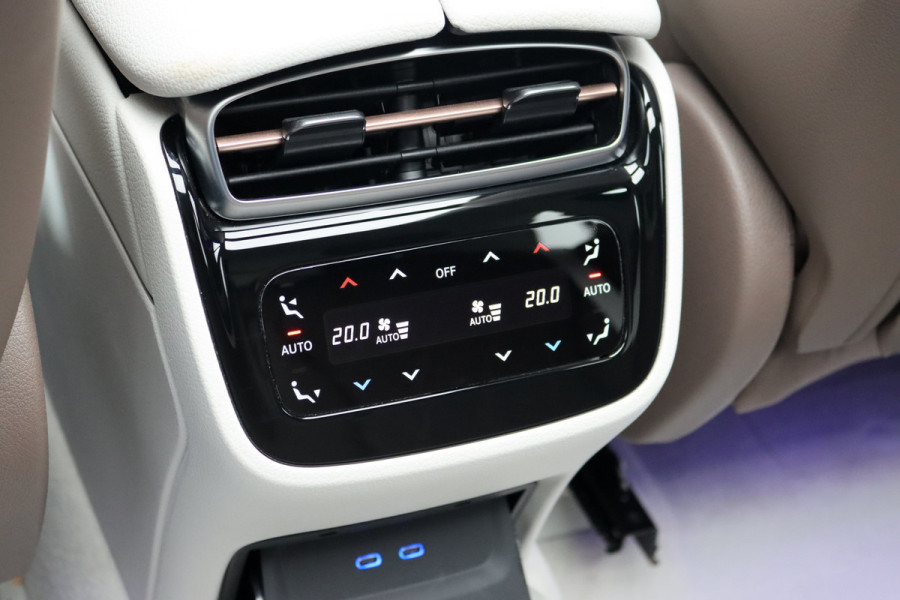 Mercedes-Benz EQE SUV 350+ AMG Line 96 kWh | Achterasbesturing | Distronic+ | Stoelventilatie | HUD | Nappa Leder | Memory | Digital Light | Panoramadak | Burmester | Surround Camera |