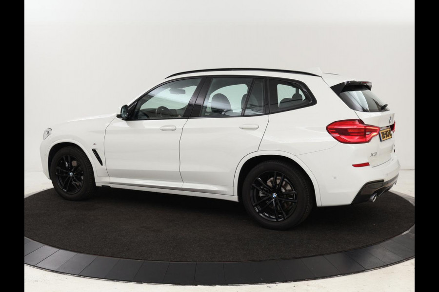 BMW X3 xDrive20i High Executive | M Sport | Leder | Stoelverwarming | Camera | Live Cockpit | Full LED | Sportstoelen | Navigatie | DAB
