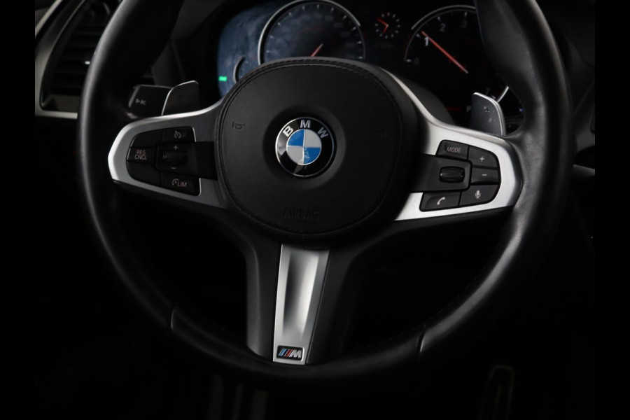 BMW X3 xDrive20i High Executive | M Sport | Leder | Stoelverwarming | Camera | Live Cockpit | Full LED | Sportstoelen | Navigatie | DAB