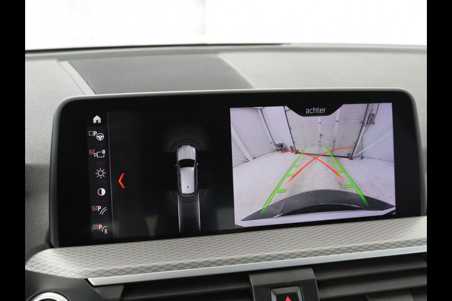 BMW X3 xDrive20i High Executive | M Sport | Leder | Stoelverwarming | Camera | Live Cockpit | Full LED | Sportstoelen | Navigatie | DAB