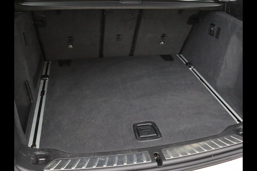 BMW X3 xDrive20i High Executive | M Sport | Leder | Stoelverwarming | Camera | Live Cockpit | Full LED | Sportstoelen | Navigatie | DAB