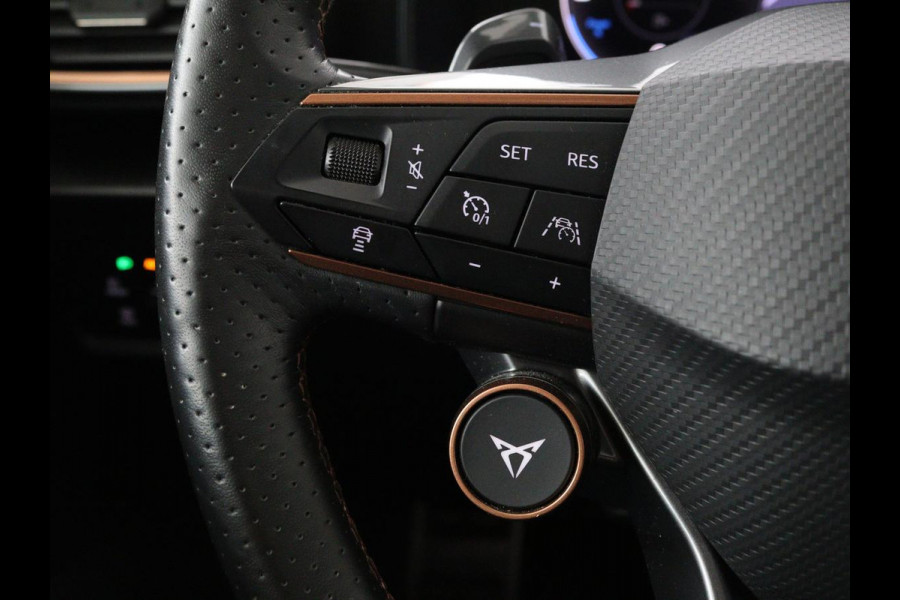 CUPRA Leon 1.4 e-Hybrid VZ Performance | Panoramadak | Stoel & stuurverwarming | Adaptive cruise | Carplay | Navigatie | Sportstoelen | Full LED | Keyless | PHEV