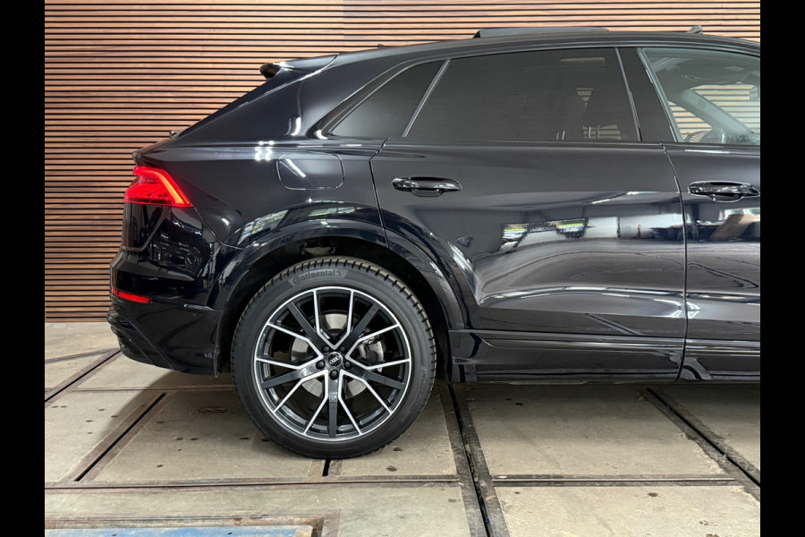 Audi Q8 55 TFSI quattro Pro Line Plus PANO/ MATRIX LED/ 22INCH/ BANG&OLUFSEN