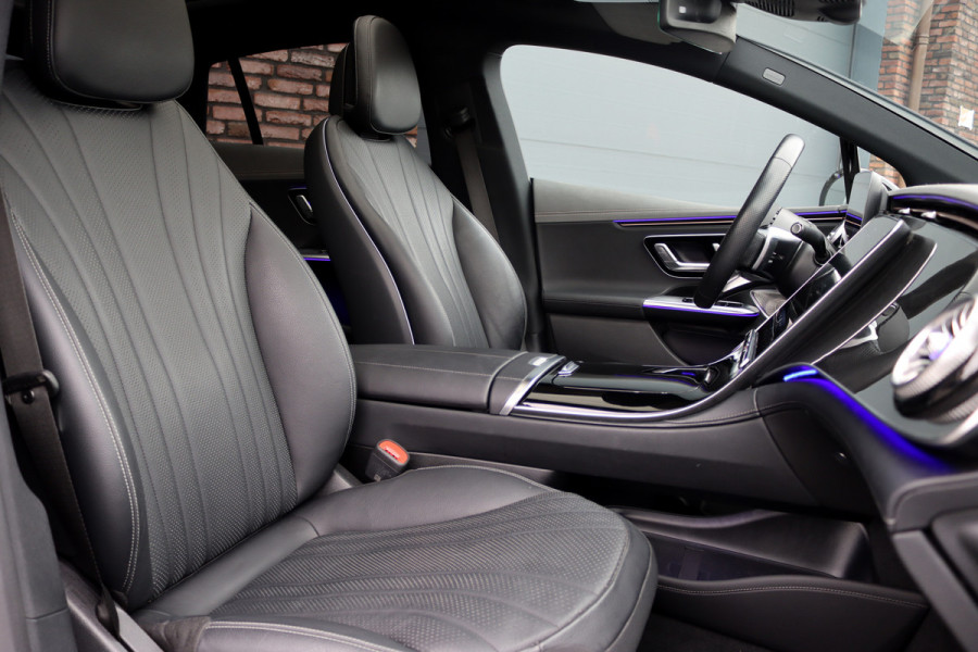 Mercedes-Benz EQE 350 AMG Line 89 kWh | Airmatic | Distronic Pro | Memory | Panoramadak | Burmester | Verwarmd Stuurwiel | Keyless Go | Camera | Warmtepomp | Leder |