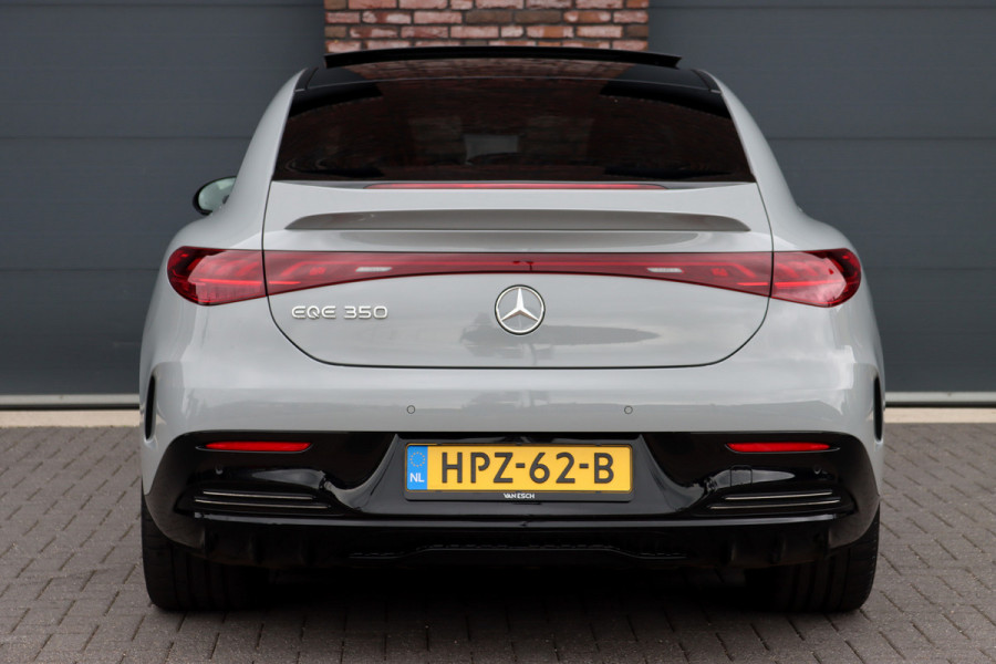 Mercedes-Benz EQE 350 AMG Line 89 kWh | Airmatic | Distronic Pro | Memory | Panoramadak | Burmester | Verwarmd Stuurwiel | Keyless Go | Camera | Warmtepomp | Leder |