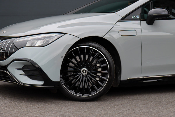 Mercedes-Benz EQE 350 AMG Line 89 kWh | Airmatic | Distronic Pro | Memory | Panoramadak | Burmester | Verwarmd Stuurwiel | Keyless Go | Camera | Warmtepomp | Leder |