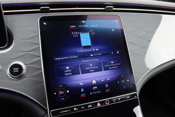 Mercedes-Benz EQE 350 AMG Line 89 kWh | Airmatic | Distronic Pro | Memory | Panoramadak | Burmester | Verwarmd Stuurwiel | Keyless Go | Camera | Warmtepomp | Leder |