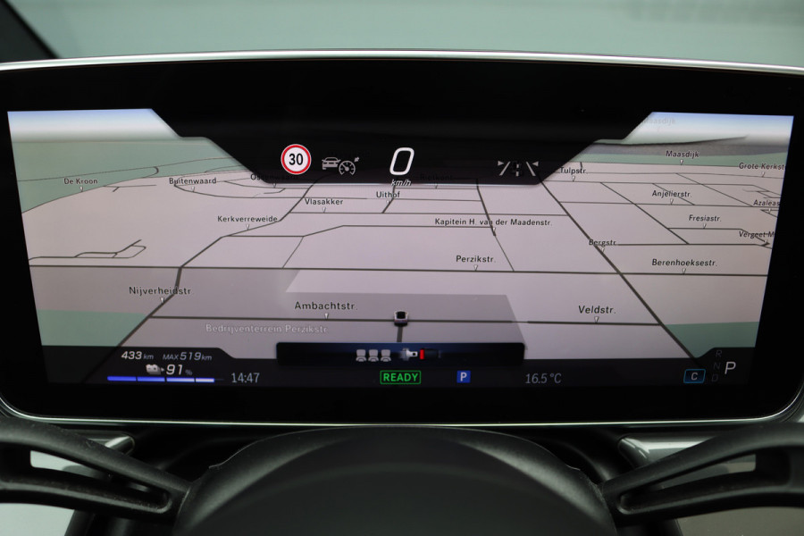 Mercedes-Benz EQE 350 AMG Line 89 kWh | Airmatic | Distronic Pro | Memory | Panoramadak | Burmester | Verwarmd Stuurwiel | Keyless Go | Camera | Warmtepomp | Leder |