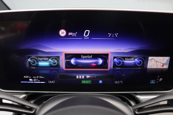 Mercedes-Benz EQE 350 AMG Line 89 kWh | Airmatic | Distronic Pro | Memory | Panoramadak | Burmester | Verwarmd Stuurwiel | Keyless Go | Camera | Warmtepomp | Leder |