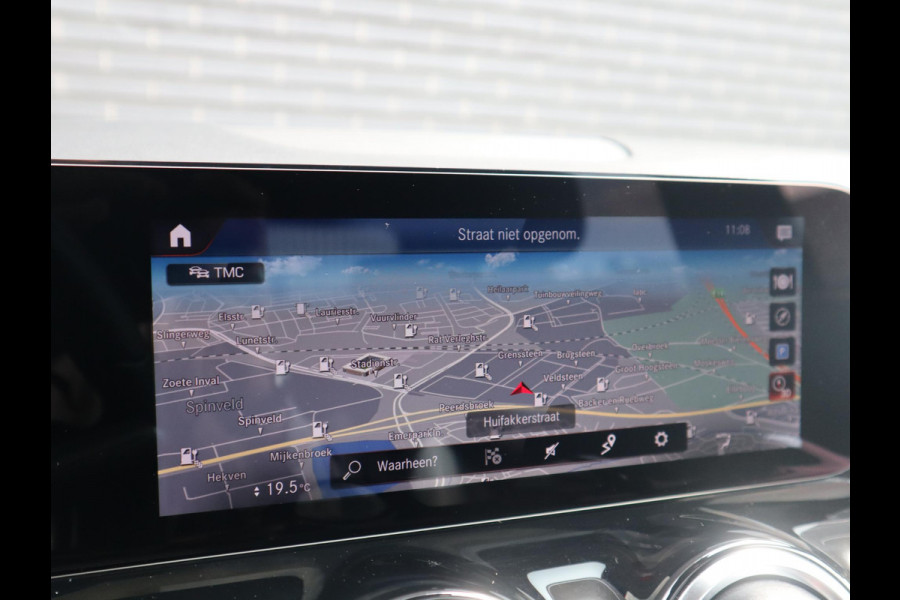 Mercedes-Benz B-Klasse 250 e Business Solution AMG | Panorama | Sfeerverlichting |