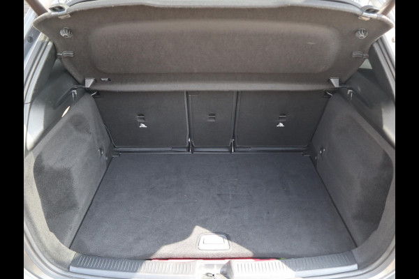 Mercedes-Benz B-Klasse 250 e Business Solution AMG | Panorama | Sfeerverlichting |