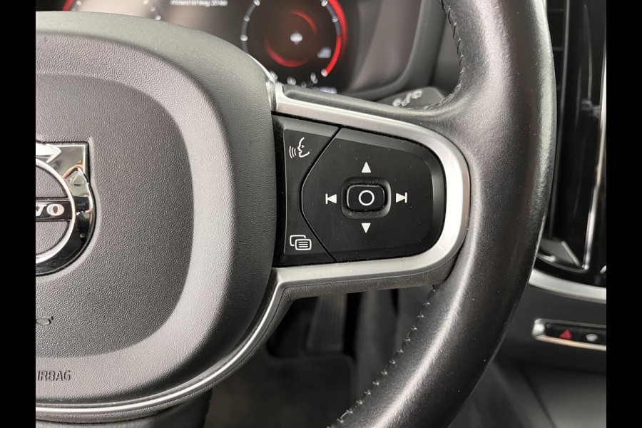 Volvo V60 2.0 D4 Momentum Maxton-Design *FULL-LED | LEATHER-MICROFIBRE | DIGI-COCKPIT | NAVI-FULLMAP | HEATED-COMFORTSEATS | ECC | PDC | CRUISE | LANE-ASSIST | CARPLAY | 20''ALU *
