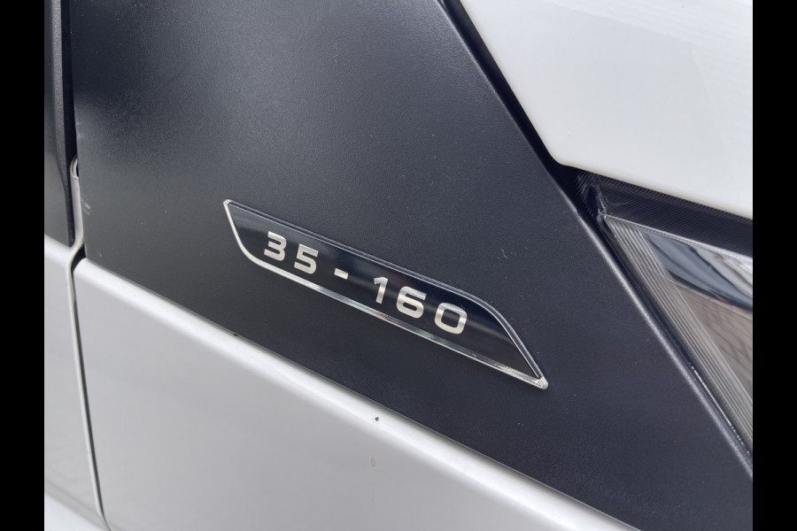 Iveco Daily 35S16V 2.3 L2H2 160pk / vaste prijs rijklaar € 21.950 ex btw / bpm vrij / euro 6 diesel / lease vanaf € 358 / airco / pdc en opstap achter / trekhaak 3500 kg !