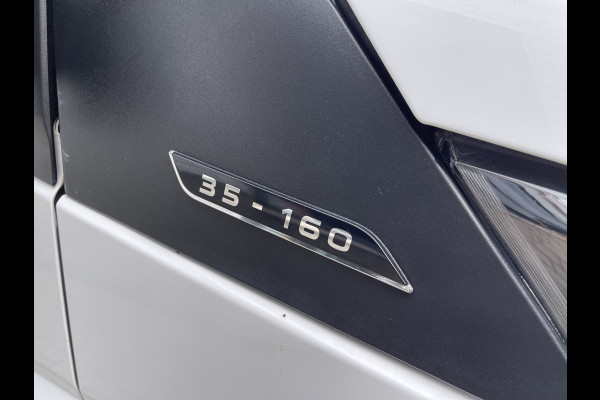Iveco Daily 35S16V 2.3 L2H2 160pk / vaste prijs rijklaar € 21.950 ex btw / bpm vrij / euro 6 diesel / lease vanaf € 358 / airco / pdc en opstap achter / trekhaak 3500 kg !