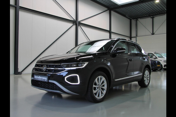 Volkswagen T-Roc 1.5 TSI 150pk DSG Style | Acc | Lane | Camera