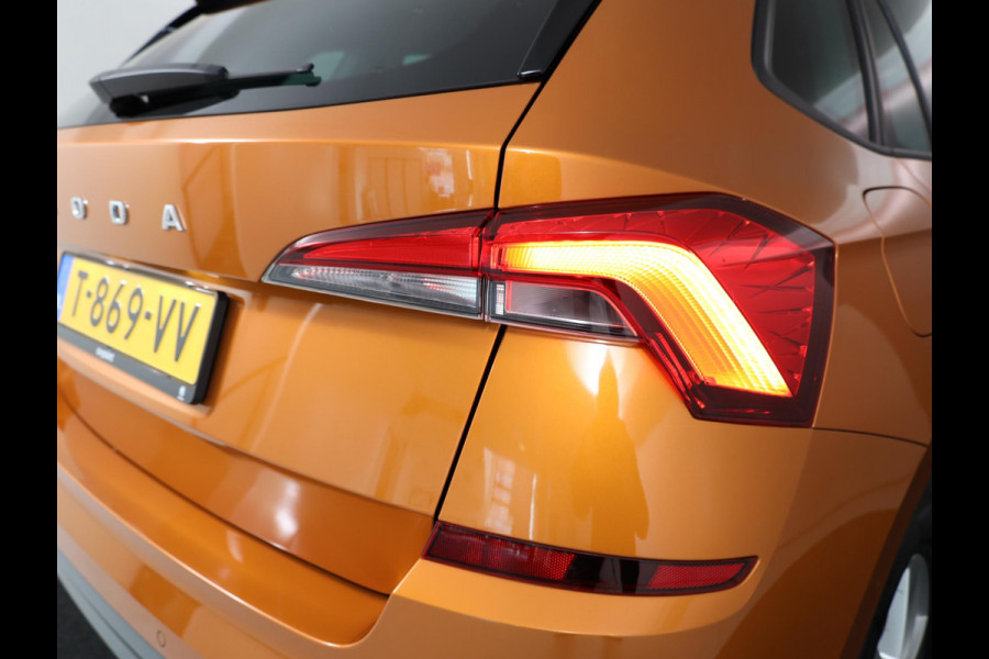 Škoda Kamiq 1.0 TSI Ambition 110 pk Automaat (DSG) | Verlengde garantie | Navigatie via App | Parkeersensoren achter | Autom. airco | LED koplampen |