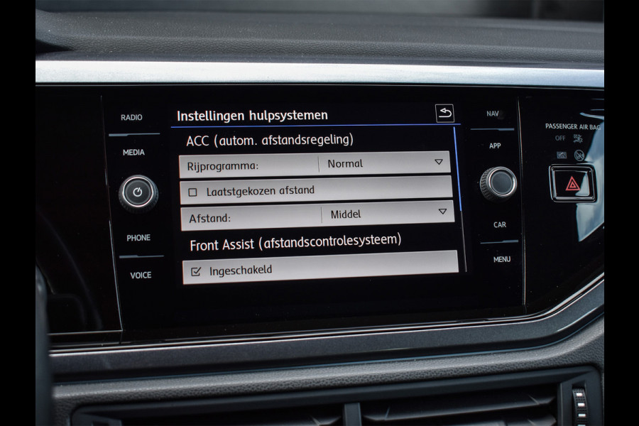 Volkswagen Polo 1.0 TSI HIGHLINE BUSINESS | R-LINE | NAVIGATIE | LED | ADAPTIVE CRUISE |