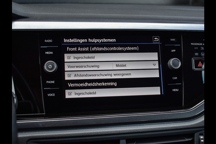 Volkswagen Polo 1.0 TSI HIGHLINE BUSINESS | R-LINE | NAVIGATIE | LED | ADAPTIVE CRUISE |