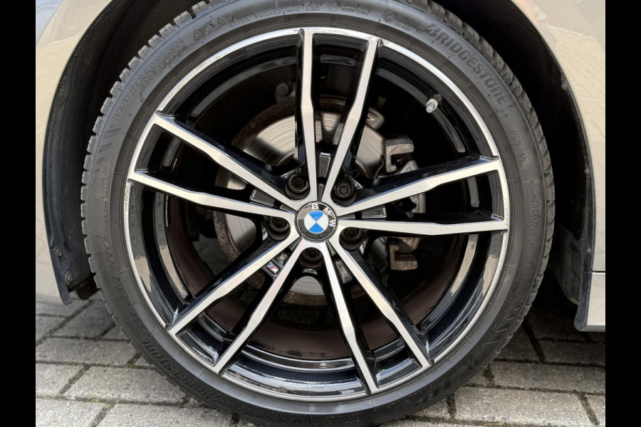 BMW 3 Serie Touring 318i 156 PK Bus Ed. Plus M-Sport|Pano|El.Trekhaak|Ad.Cruise