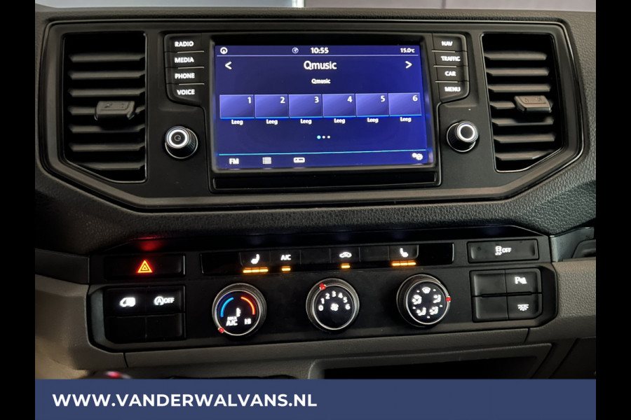 Volkswagen Crafter 2.0 TDI 141pk L3H2 L2H1 Euro6 Airco | Camera | Navigatie | Apple Carplay | Adaptieve Cruisecontrol Android Auto, Parkeersensoren, Stoelverwarming, Bijrijdersbank