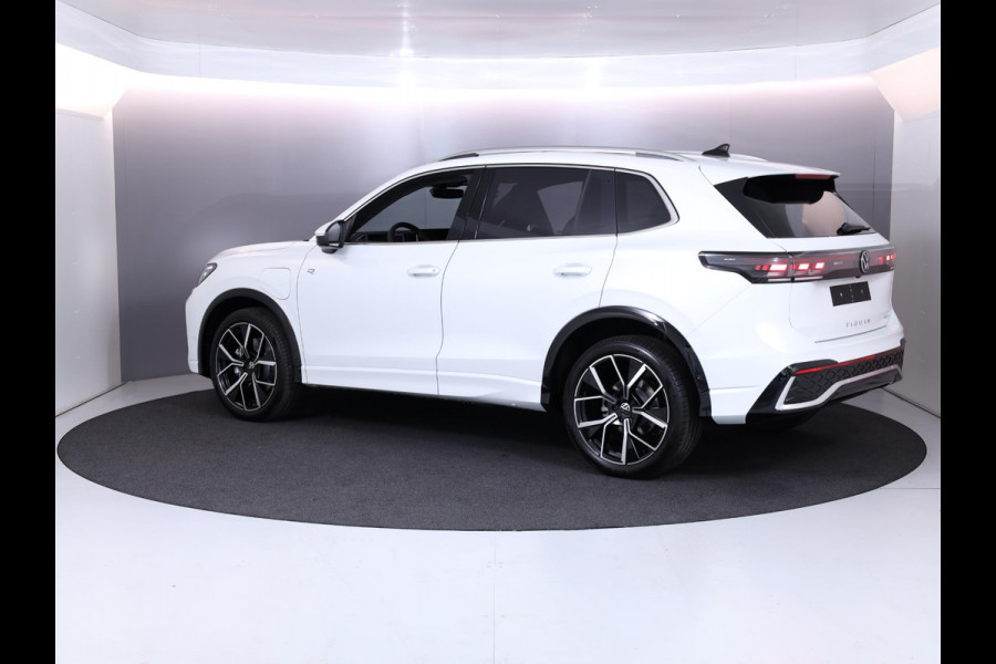 Volkswagen Tiguan R-Line-Edition 1.5 eHybrid 150 kW / 204 pk SUV 6 v