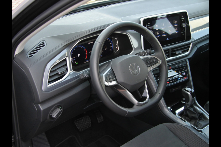 Volkswagen T-Roc 1.5 TSI 150pk DSG Style | Acc | Lane | Camera