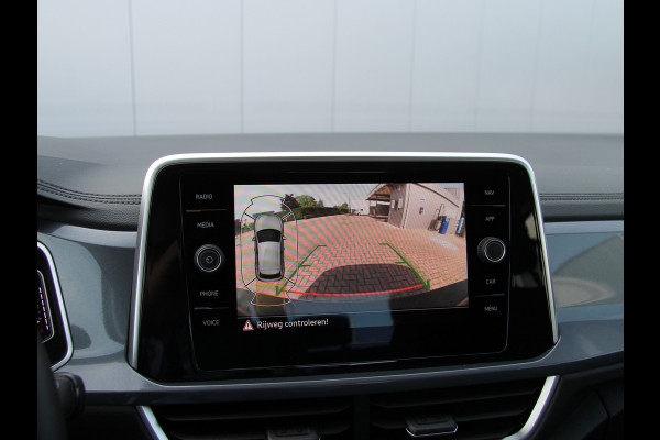 Volkswagen T-Roc 1.5 TSI 150pk DSG Style | Acc | Lane | Camera