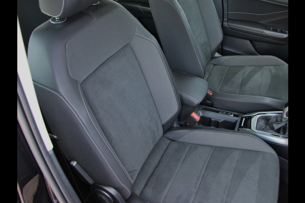 Volkswagen T-Roc 1.5 TSI 150pk DSG Style | Acc | Lane | Camera