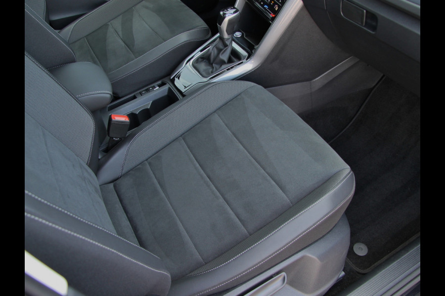 Volkswagen T-Roc 1.5 TSI 150pk DSG Style | Acc | Lane | Camera